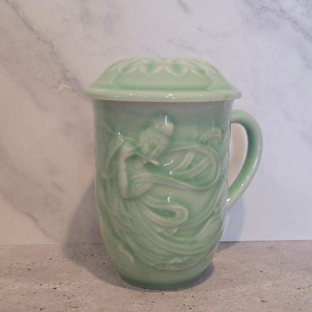Celadon Tea Cup with Lid